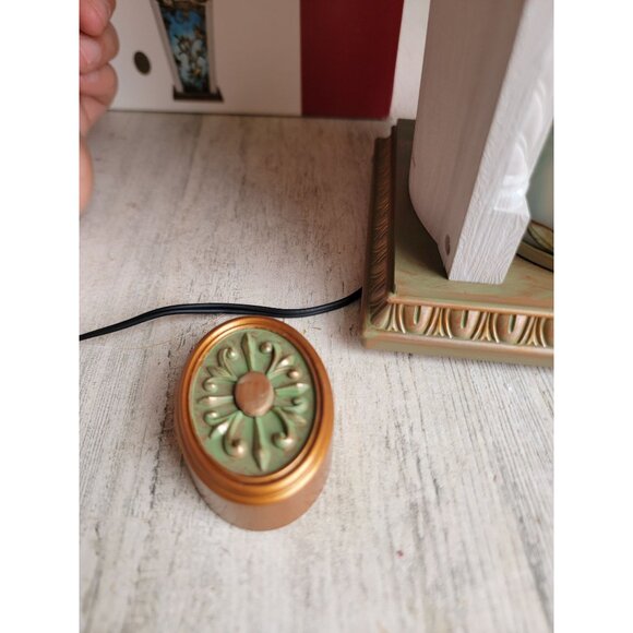 Hallmark beauty of birds clock remote control Xmas figure tabletop - Picture 6 of 8